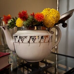 Art Deco Tea Pot Rochester Grapes and Vines Depression 1930s